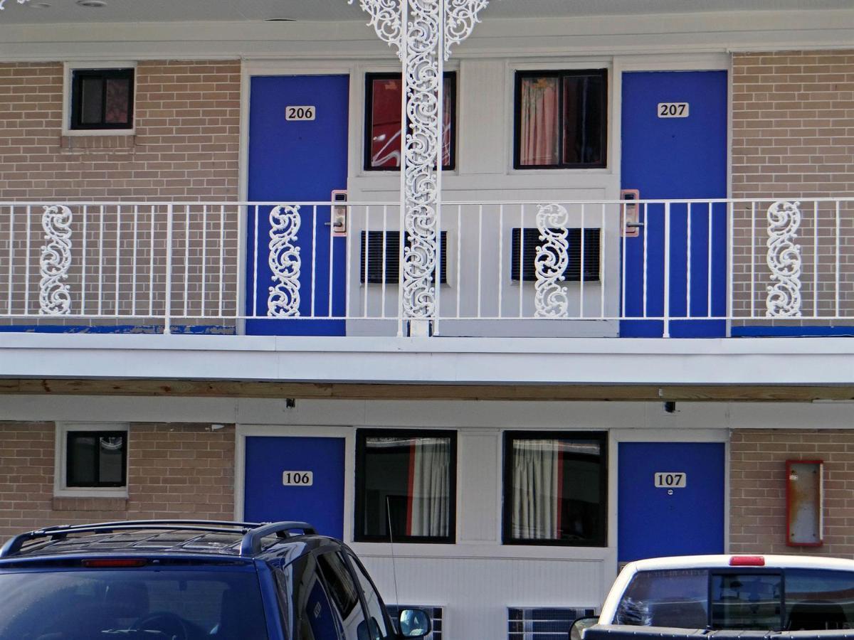 Motel 6 Baltimore Md Bagian luar foto